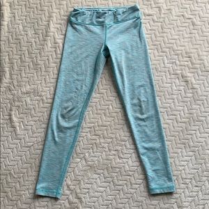 Athletic leggings.